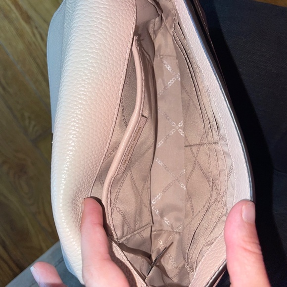 Light Pink MK purse - Picture 2 of 3